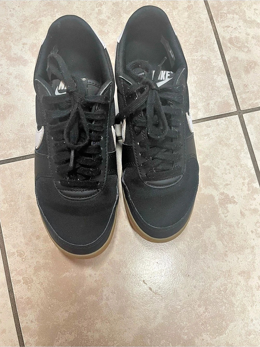 Nike Black Sneakers